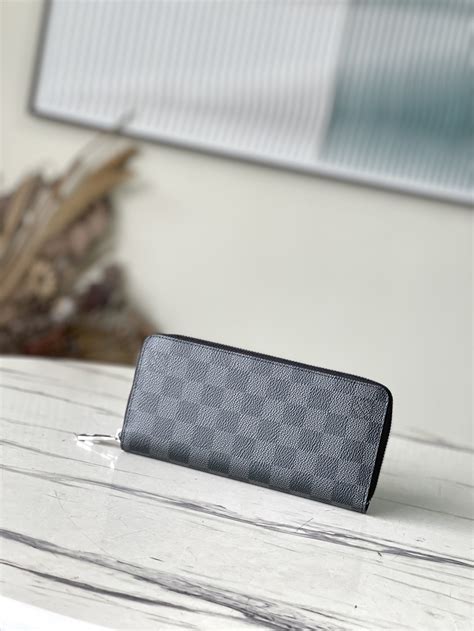 Zippy Wallet Vertical Damier Graphite 